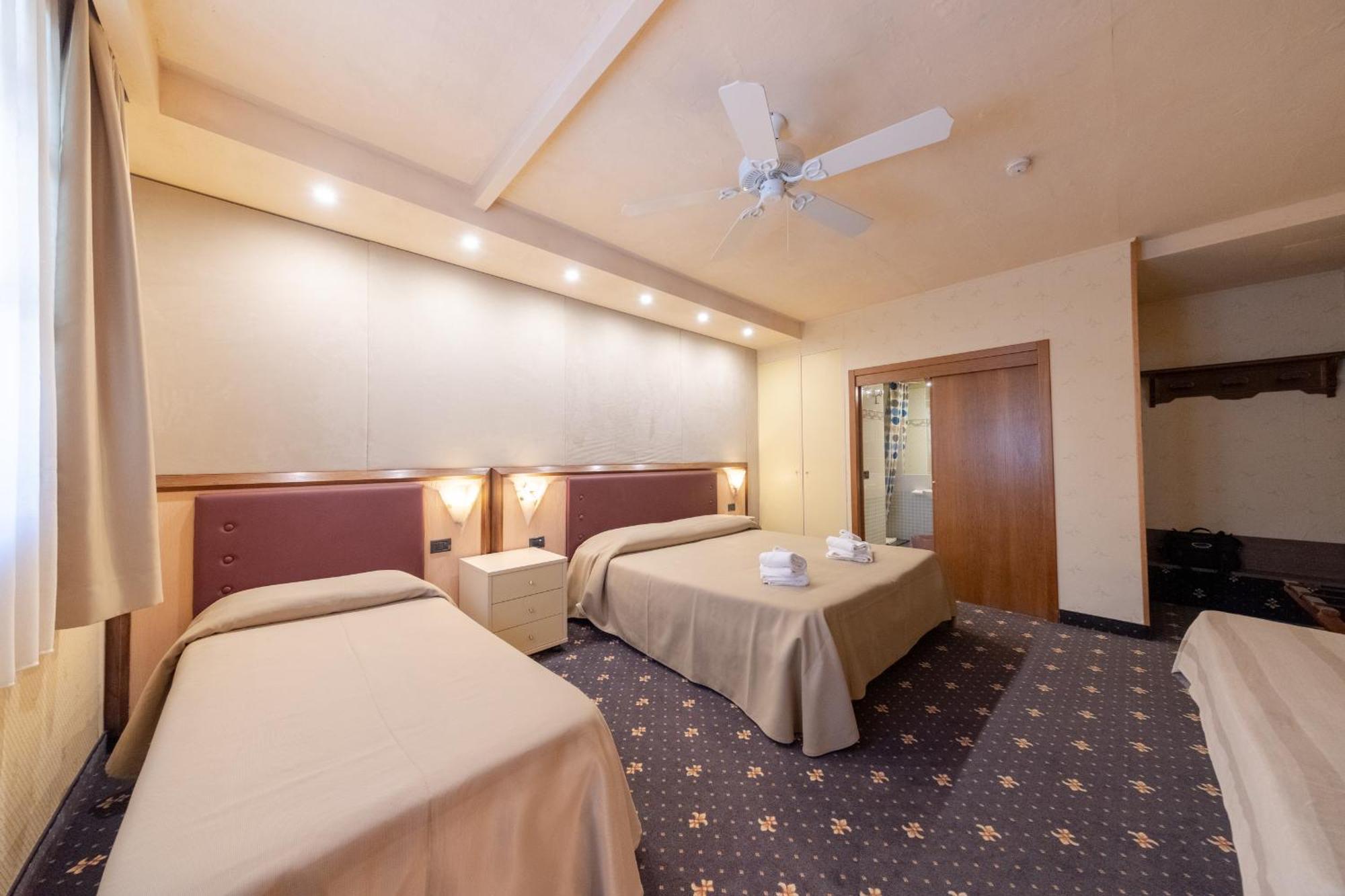 Holiday Rooms Antica Badia Вольтерра Экстерьер фото
