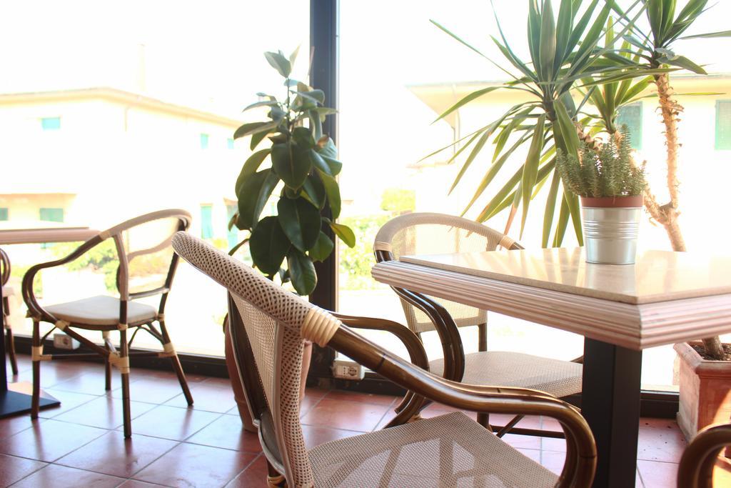 Holiday Rooms Antica Badia Вольтерра Экстерьер фото